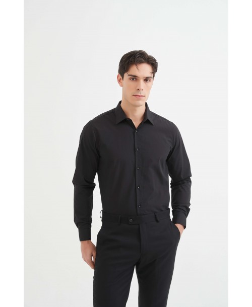 YE-210 Chemise noire coupe confort