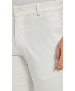 YE-807-08 Chino stretch blanc (T38 à T50)