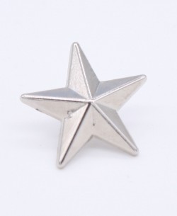 Pins étoile métallique 